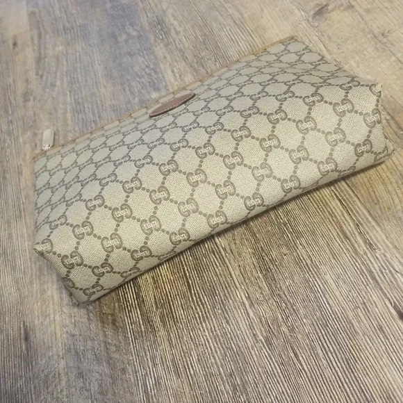 Gucci Plus GG Monogram Lesther Canvas Authentic Zipper Clutch Excellent Vintage - Picture 11 of 17